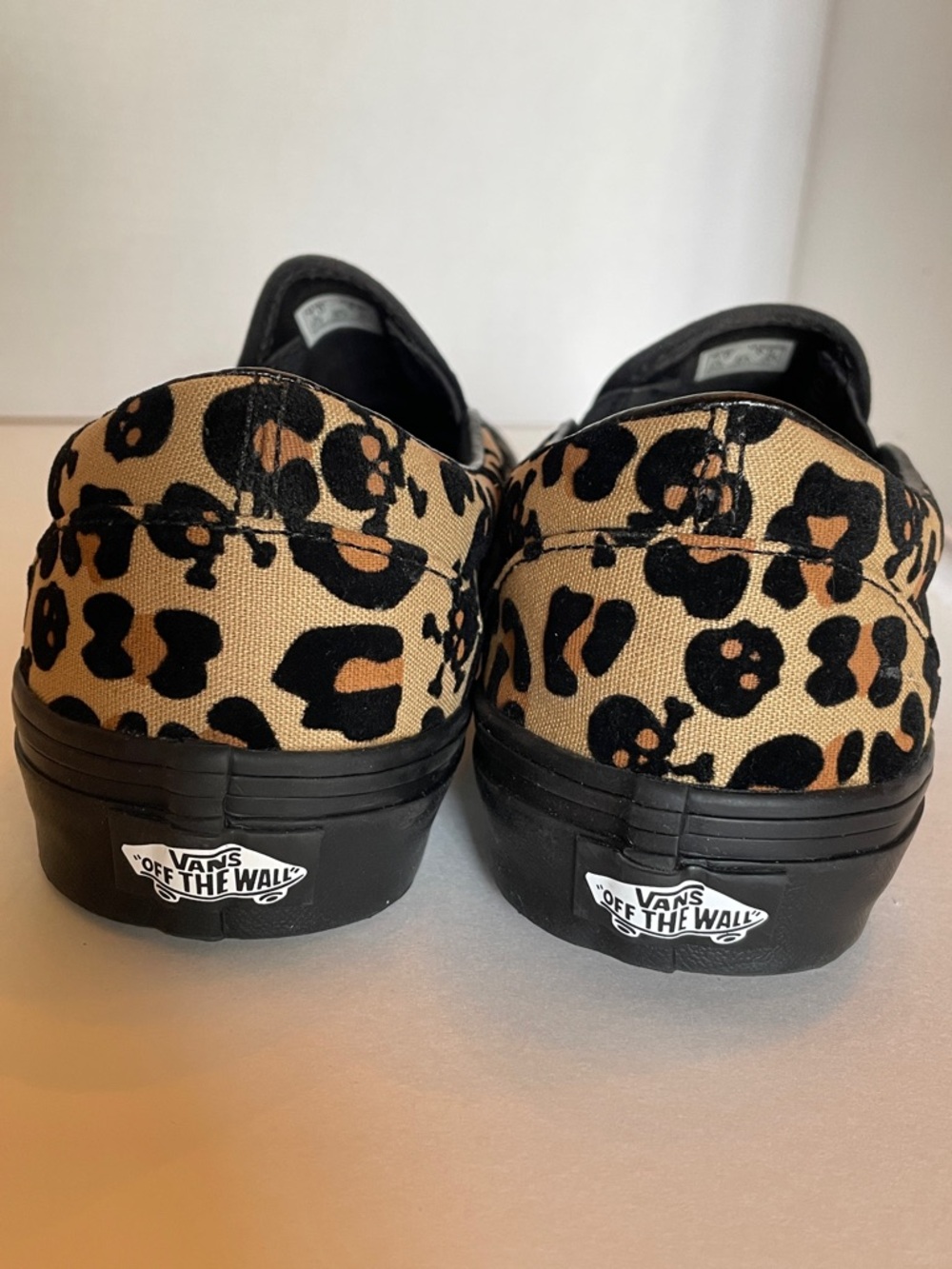 Vans Slip On Womens 8.5 Leopard Skull Print Canvas Sneakers New Without Box - Picture 5 of 12